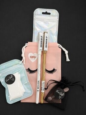 Hard Candy White Gold Eyeliner Duo
